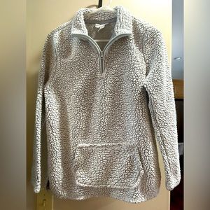 Medium Gray/off white Sherpa